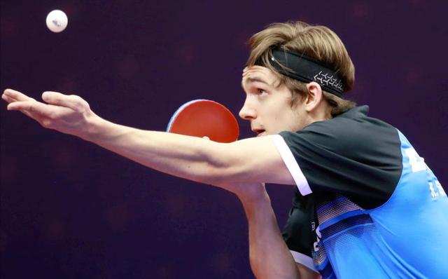 包含荷兰跳水选手争夺金牌，实力过人的词条