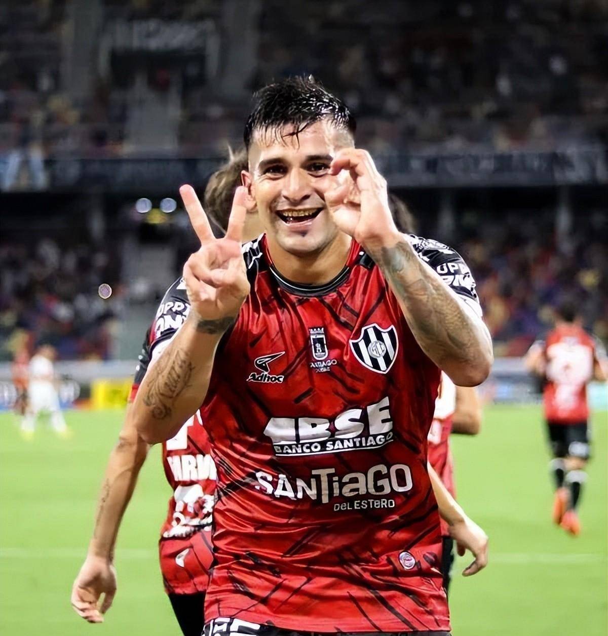 包含科尔多瓦主场战平有惊无险的词条