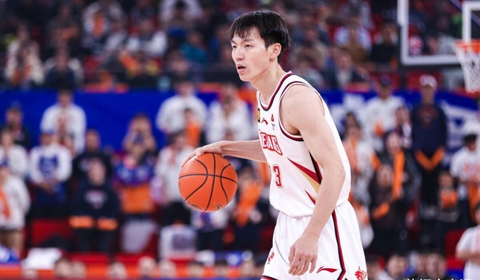 猛龙后卫连续比赛高效表现，成为球队得分王的简单介绍