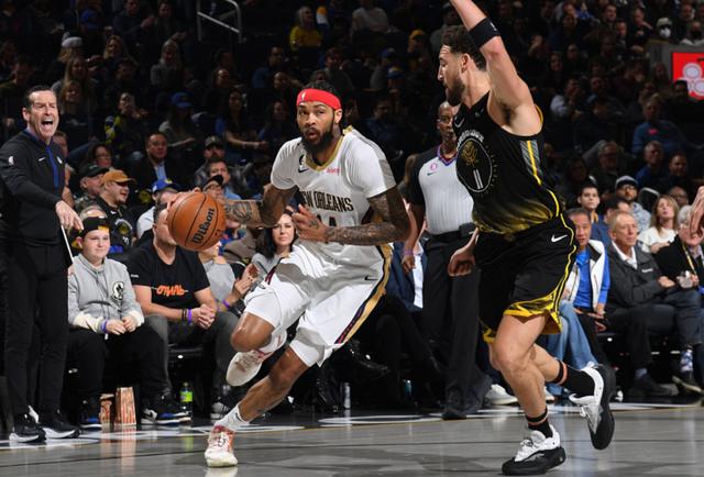 关于鹈鹕逆转黄蜂,取得重要胜利的信息 关于鹈鹕逆转黄蜂,取得重要胜利的信息