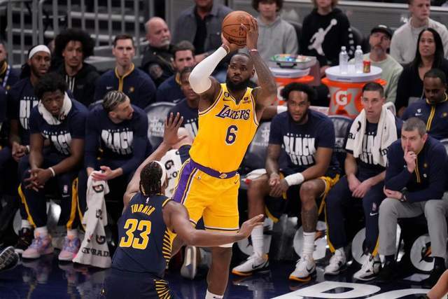 雄鹿惊险逆转公牛,连胜取得晋级的简单介绍 雄鹿惊险逆转公牛,连胜取得晋级的简单介绍