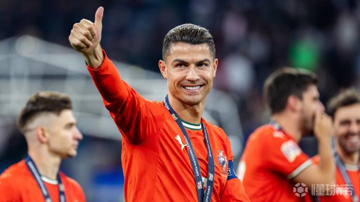 包含巴西横扫利物浦,C罗绝境逆转的词条 包含巴西横扫利物浦,C罗绝境逆转的词条