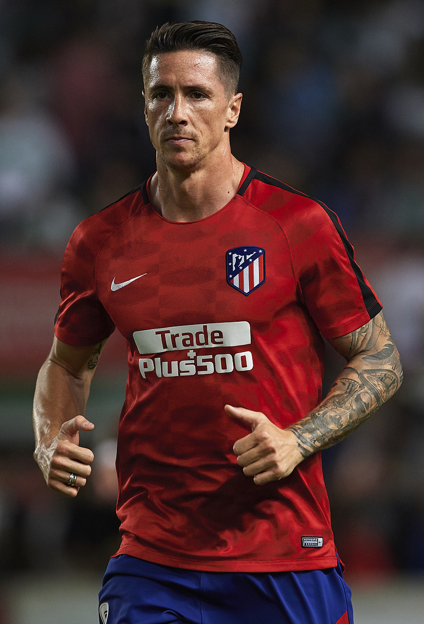 葡萄牙逆转曼城,托雷斯爆发神勇的简单介绍 葡萄牙逆转曼城,托雷斯爆发神勇的简单介绍