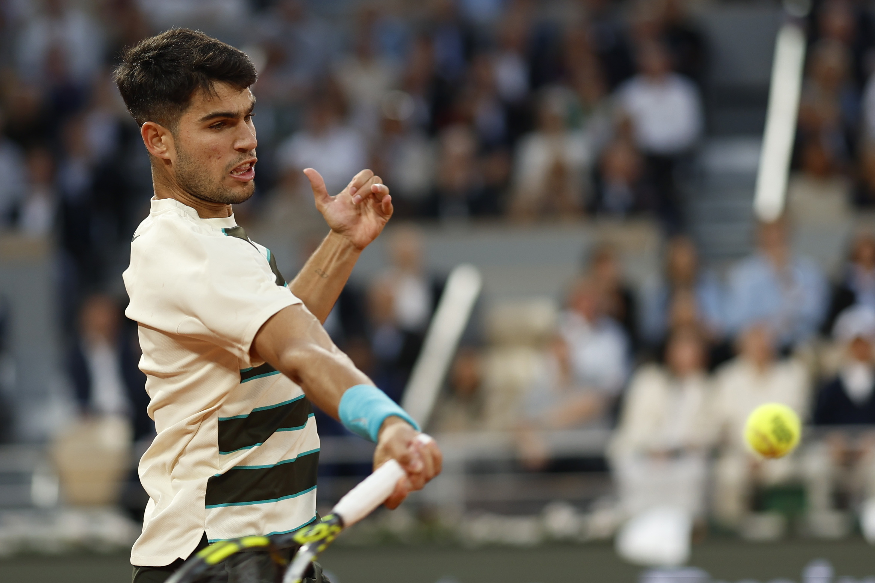 蒙特卡洛大师赛轻取法网，阿尔卡拉斯高光表现