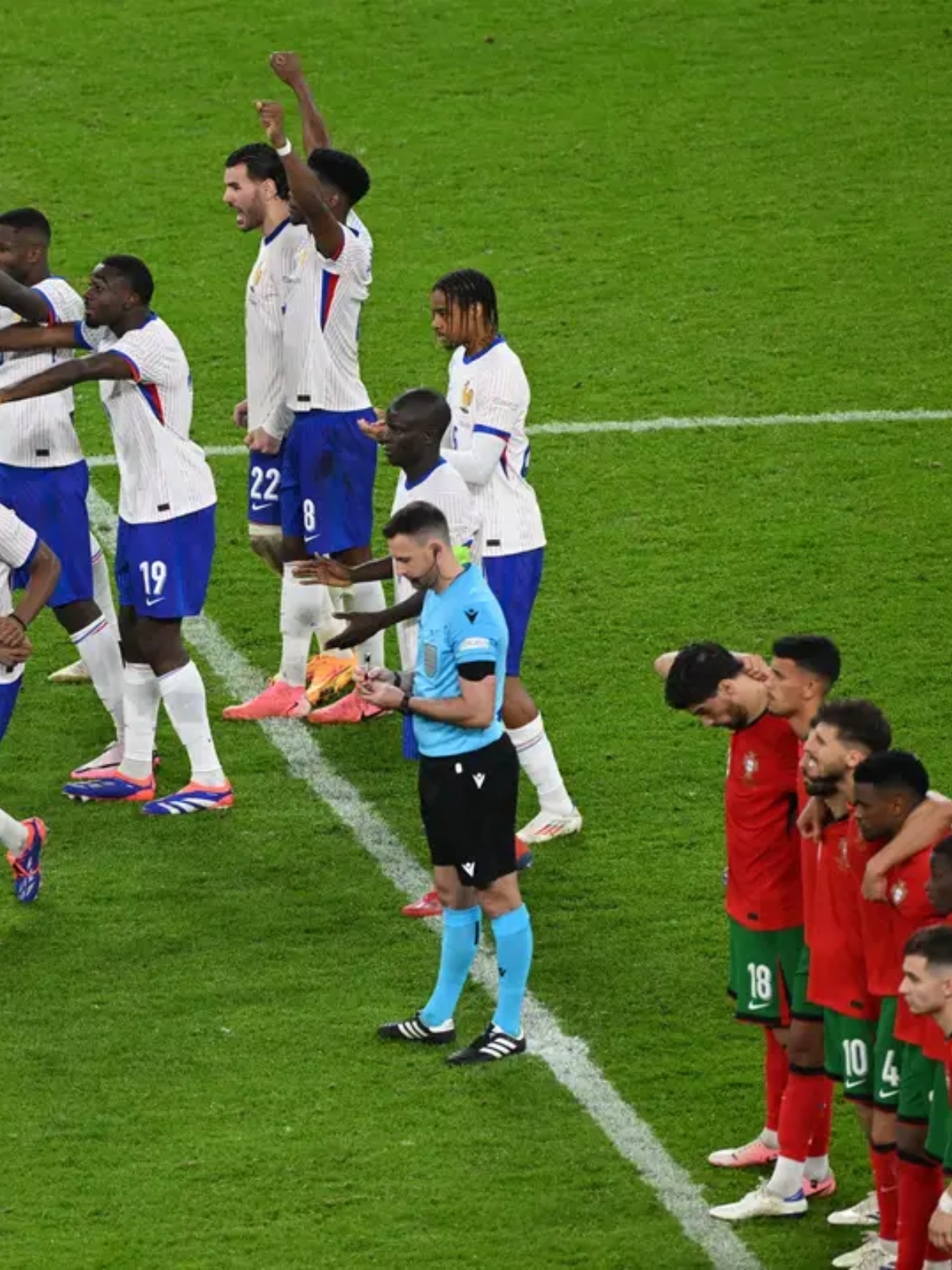 德国队险胜葡萄牙队，梁靖崑高光表现