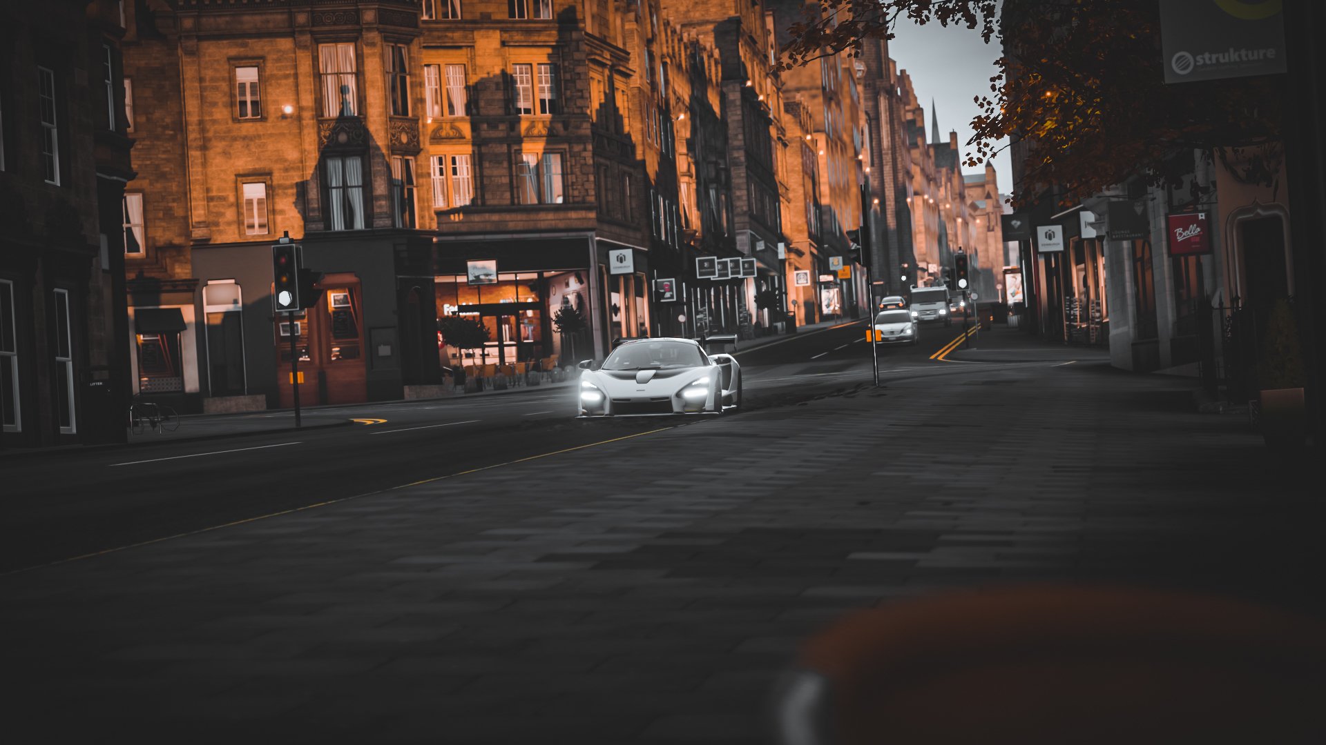 破晓时分的铁血之歌，皮克在欧冠的制胜艺术