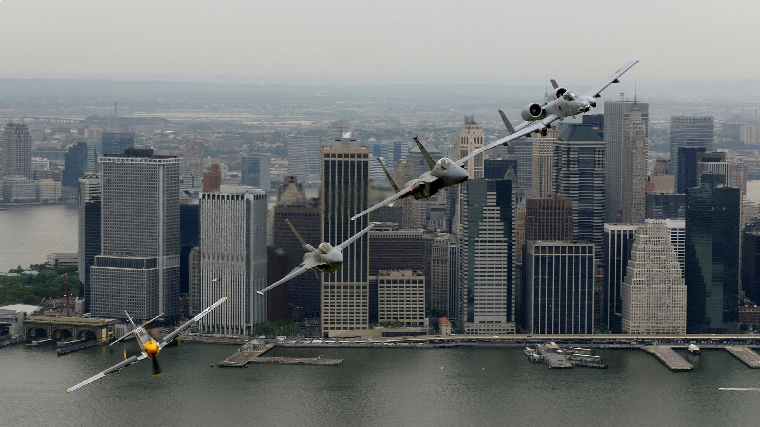 赛道争锋，从马刺击溃雄鹿到哈利伯顿的F1式接管