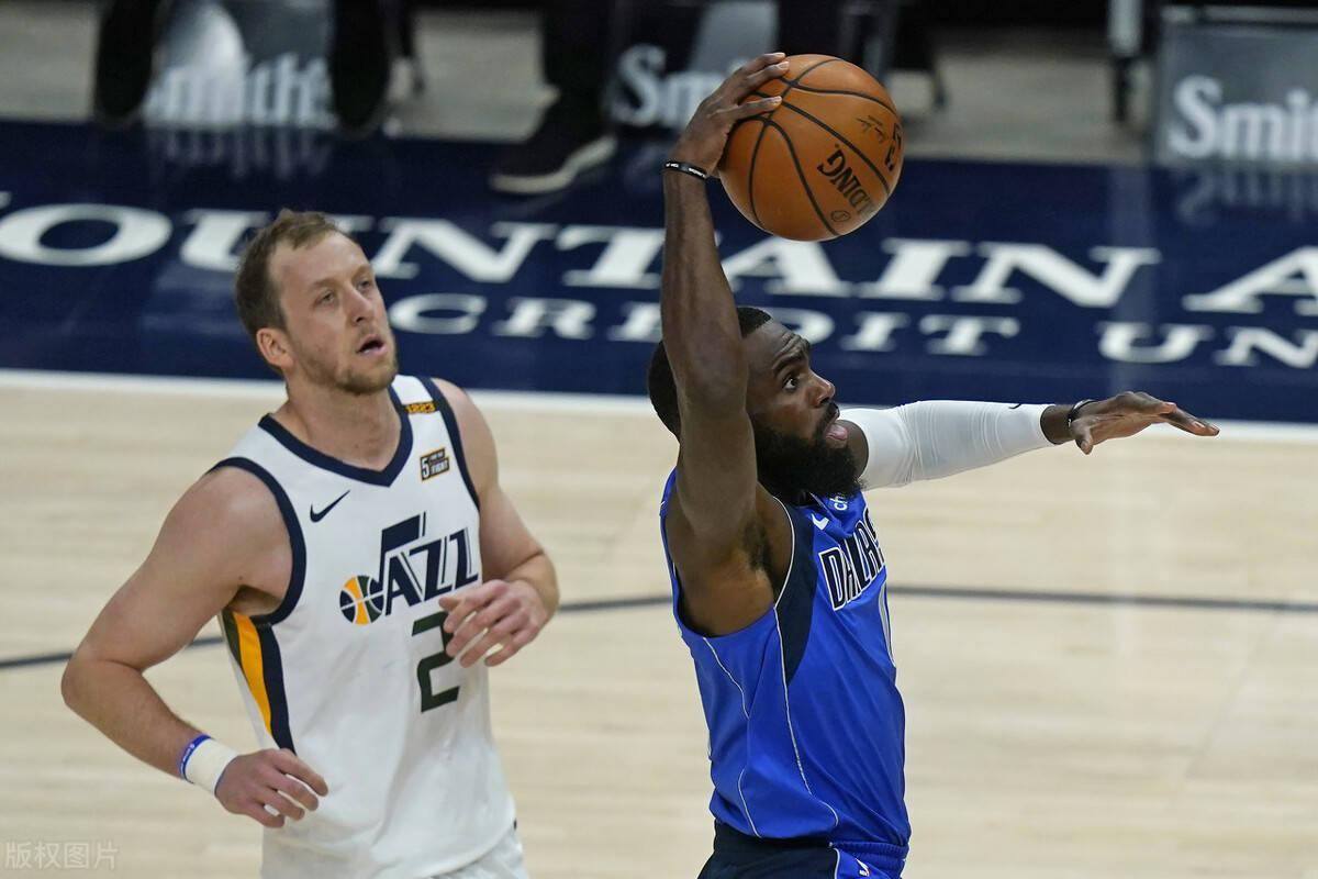 独行侠对阵广厦队，米切尔冠军级表现