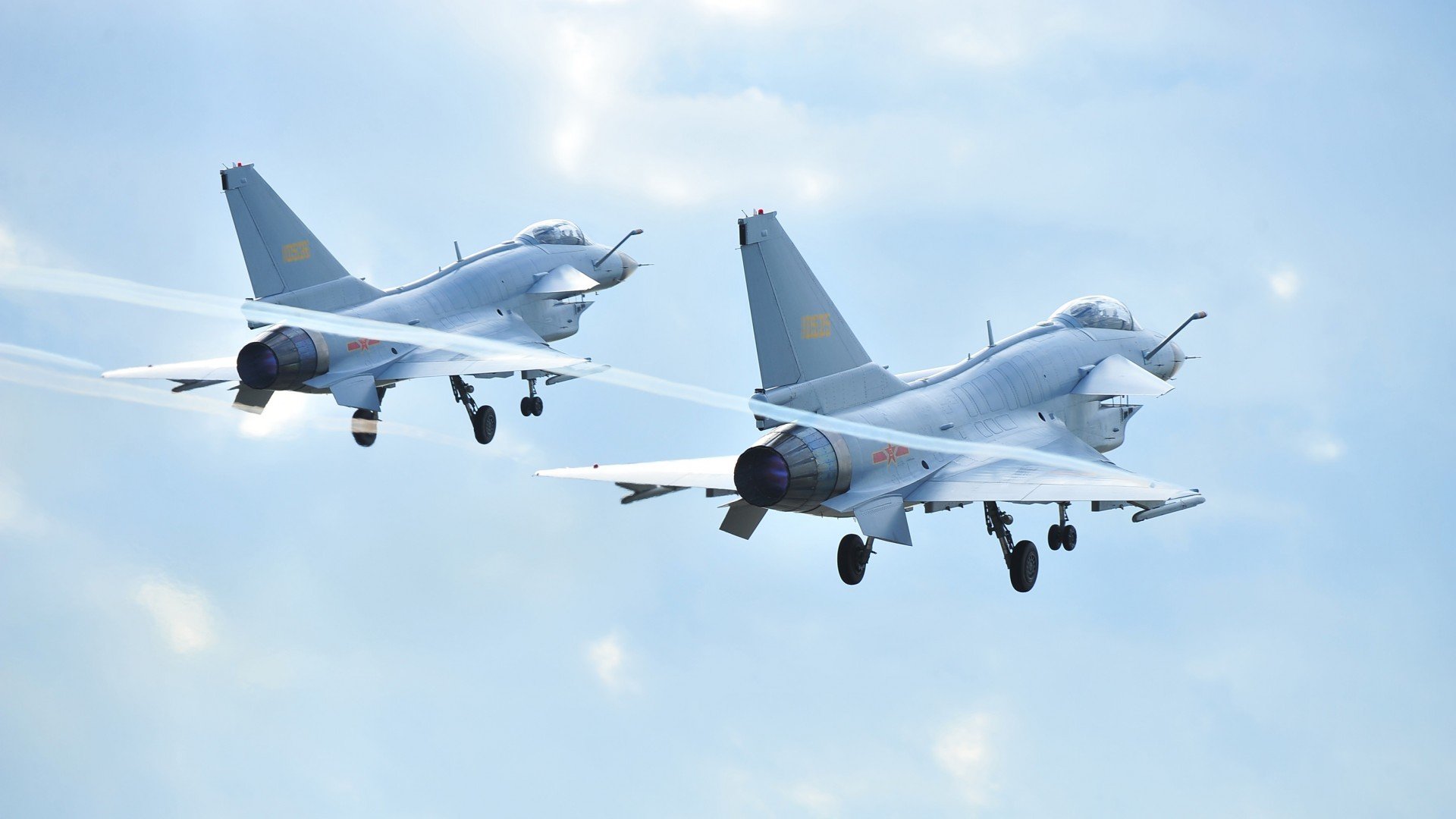 厄瓜多尔末节神奇逆转带走土耳其，奥亚尔萨瓦尔进攻端如入无人之境